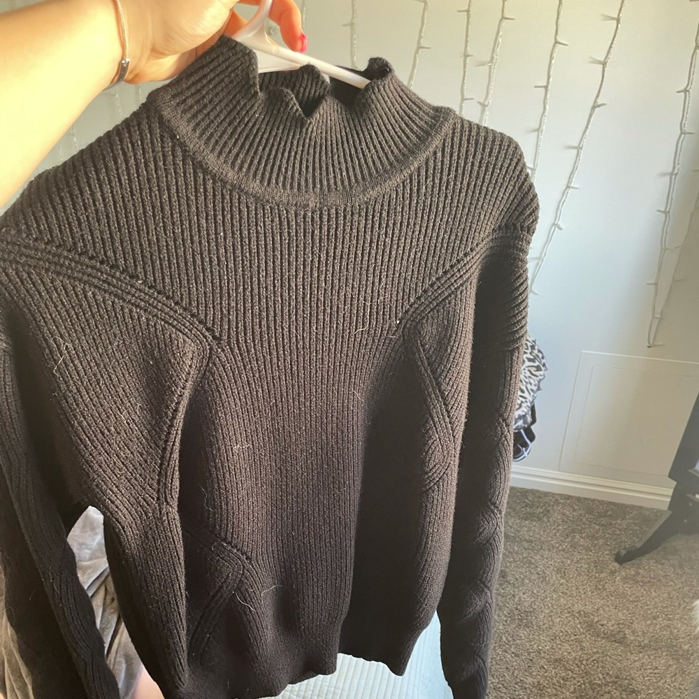 Black Turtleneck Sweater!